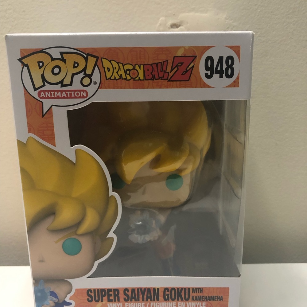 Funko Pop Super Saiyan Goku Vinyl Figure